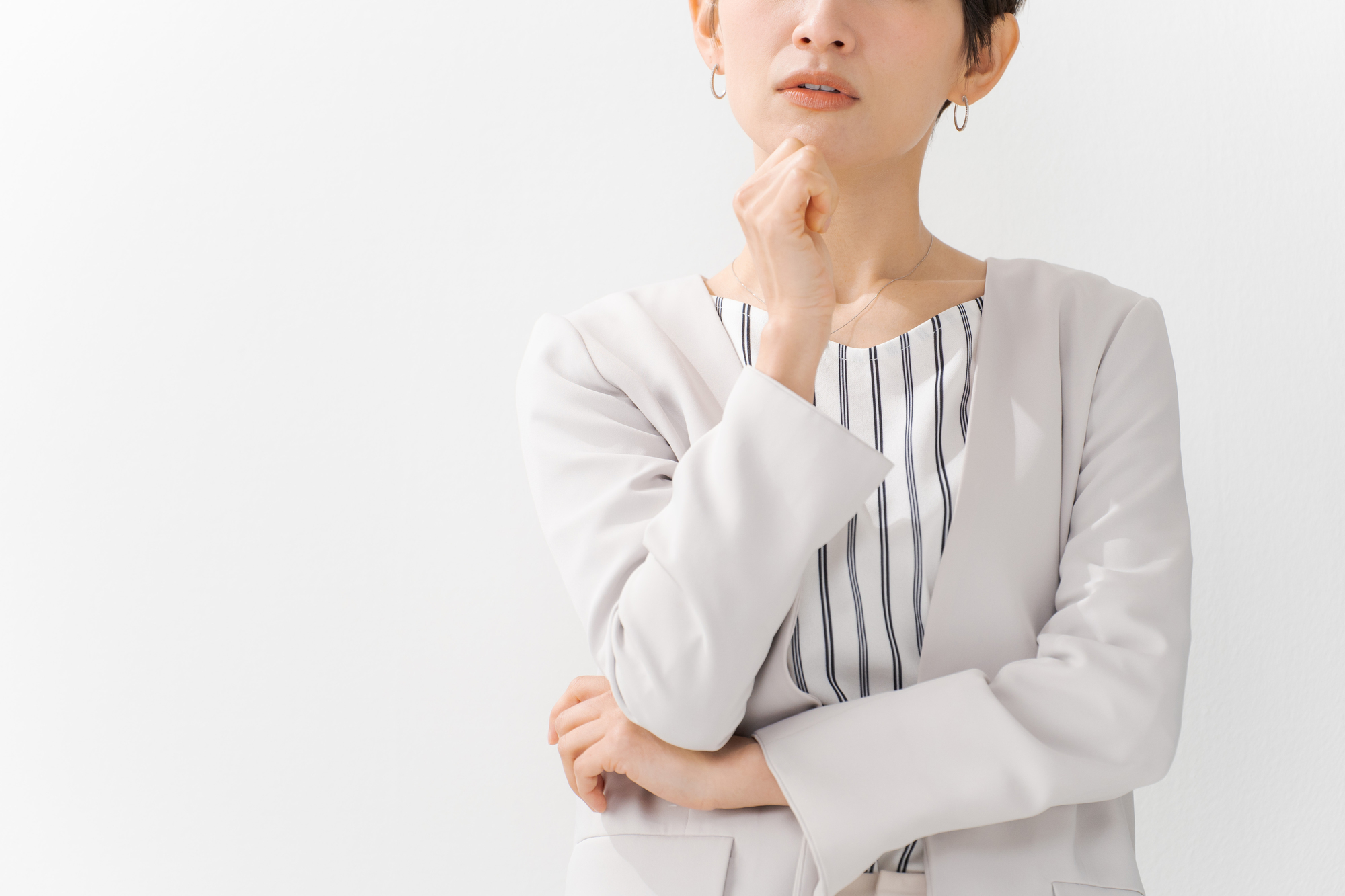【経理の転職】転職回数が多いのは不利？成功させるための応募書類と面接対策