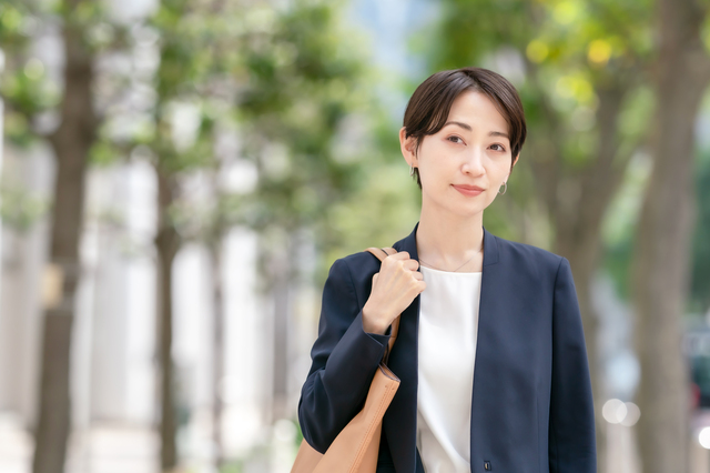 「転職サイト」と「転職エージェント」の違いとは？効果的な使い分け方を解説｜管理部門の転職