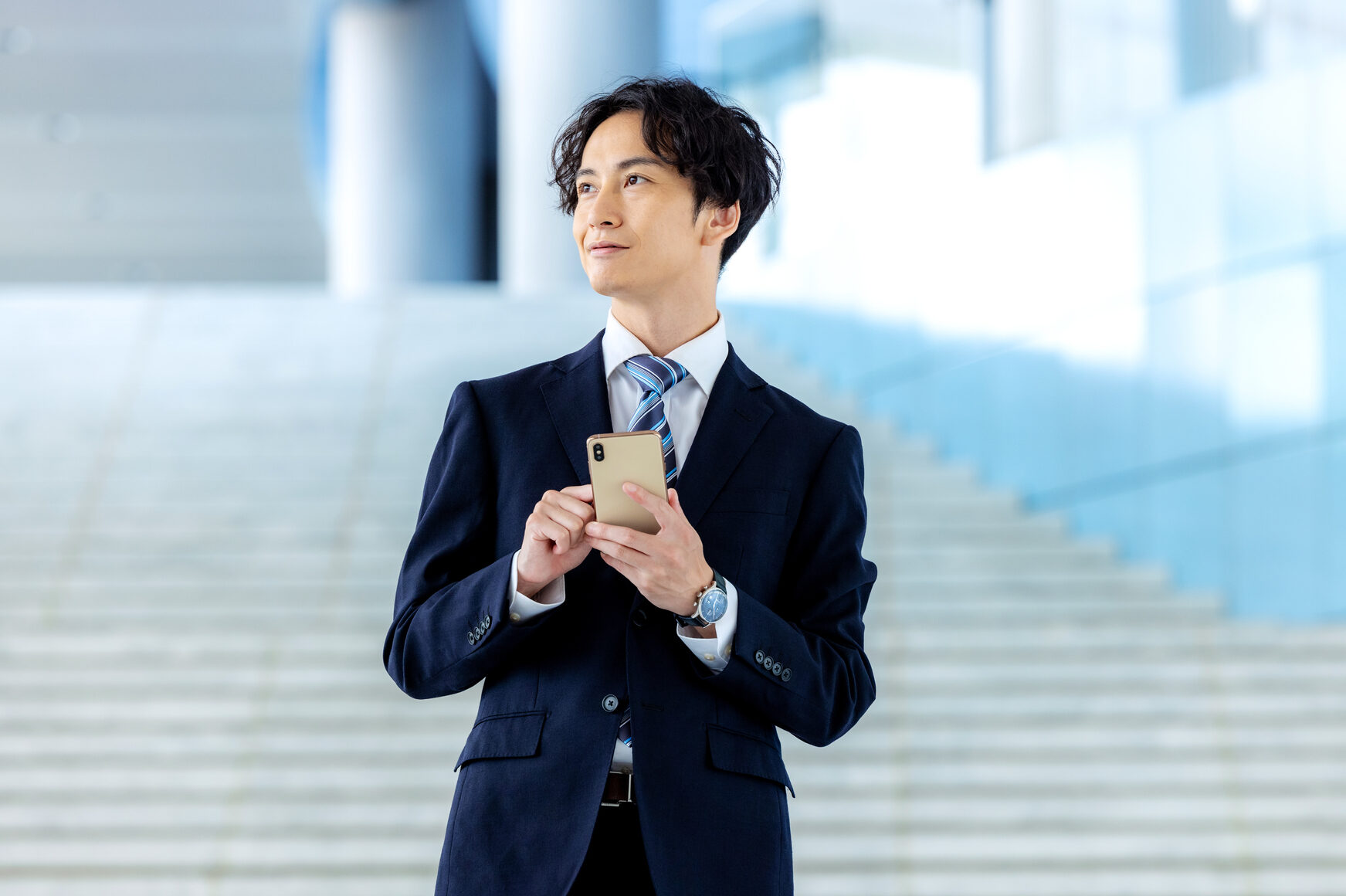 経理に強いおすすめ転職エージェント10社比較！評判や口コミ・活用方法も解説